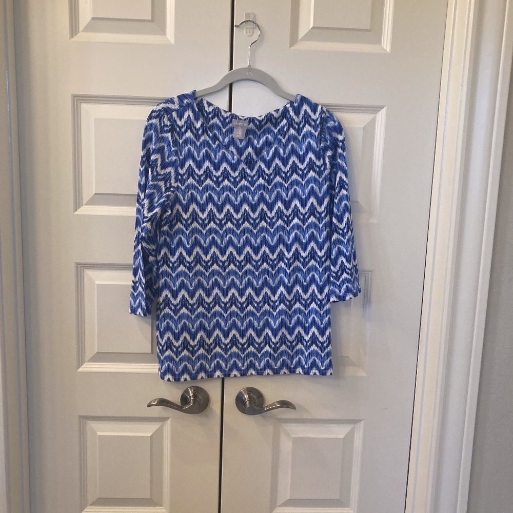 CHICO'S BLUE & WHITE TOP. SIZE